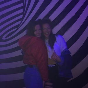 Meet your Posher, Jenna